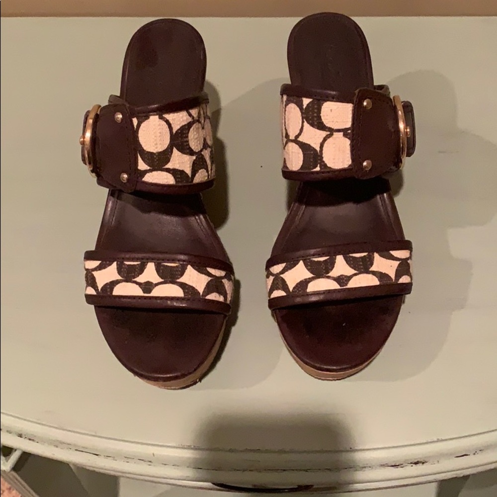 Coach wedges